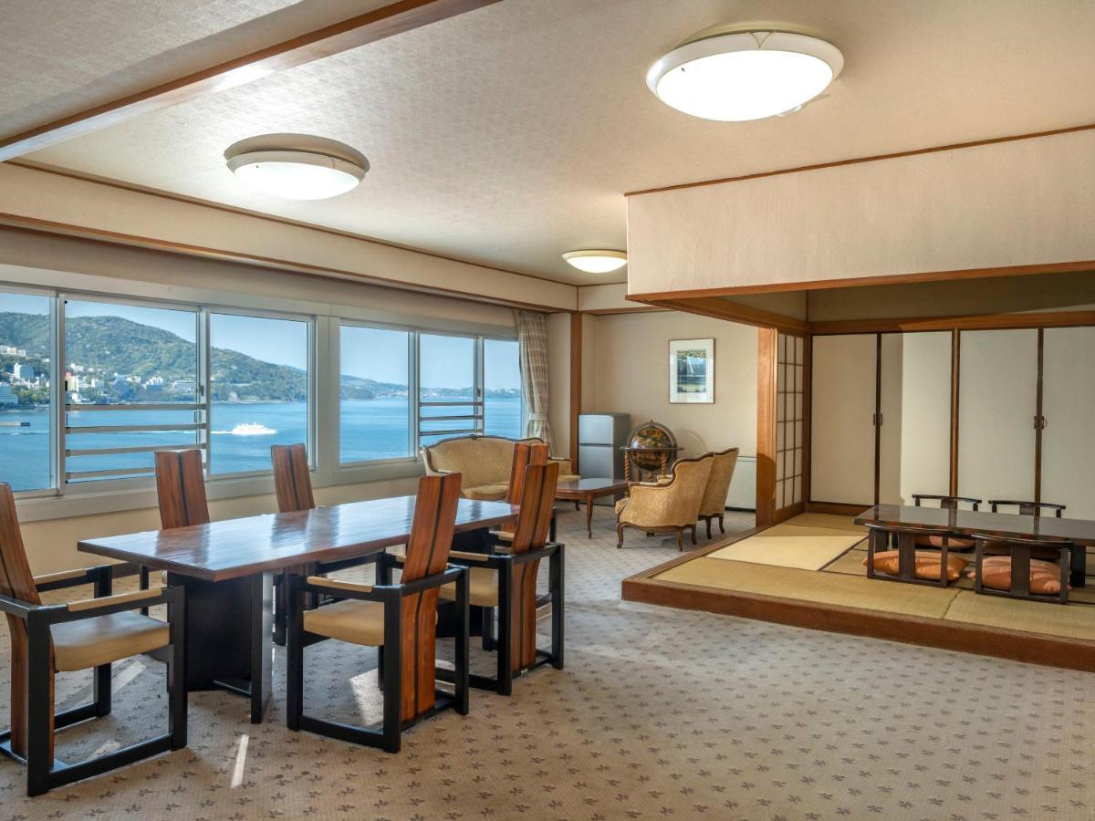 Hotel New Akao Atami  Esterno foto